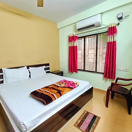 Rest Inn Hotel Newtown Road Near Tata Medical Калькутта Экстерьер фото