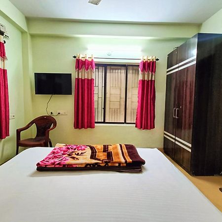 Rest Inn Hotel Newtown Road Near Tata Medical Калькутта Экстерьер фото