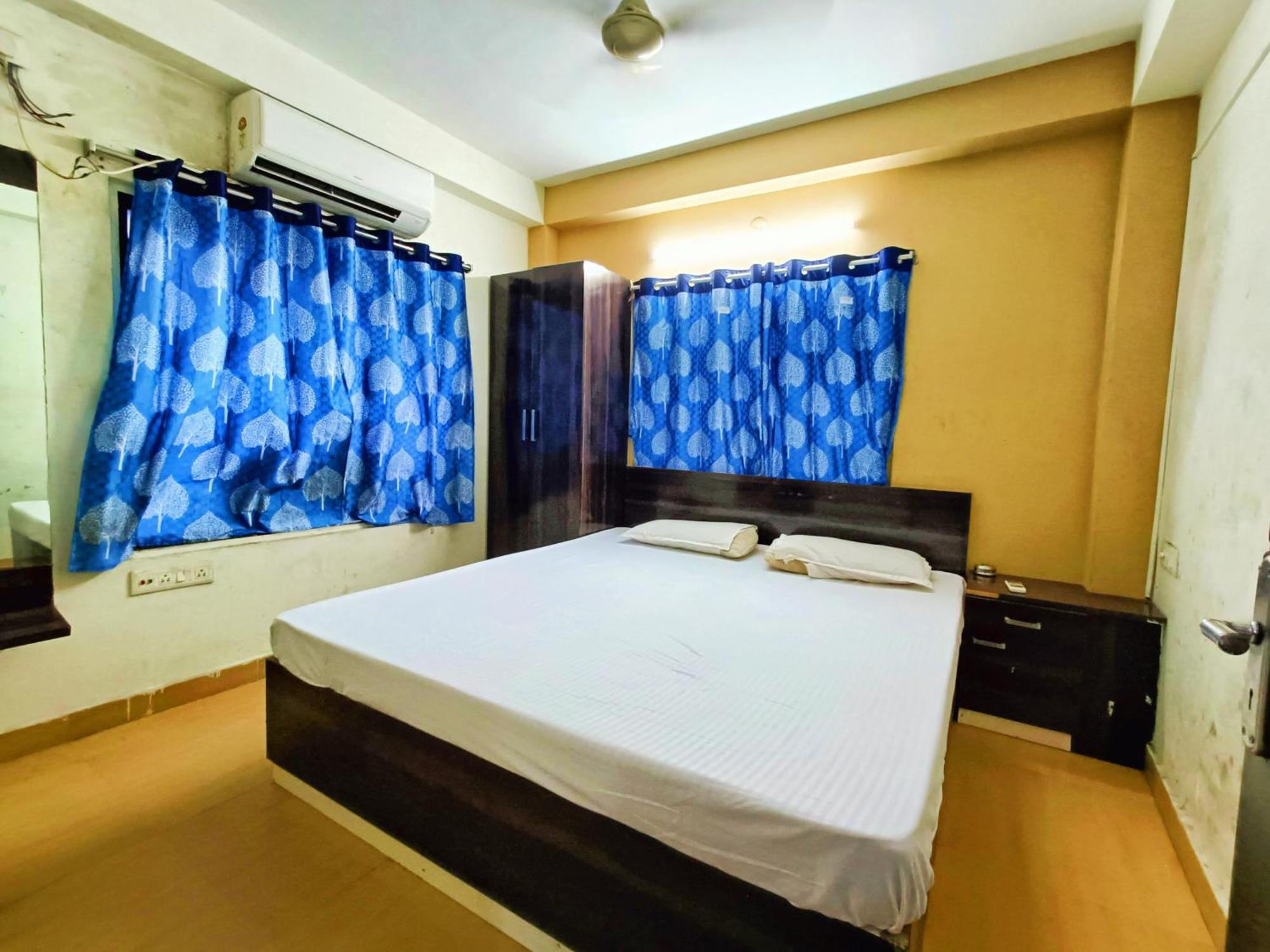 Rest Inn Hotel Newtown Road Near Tata Medical Калькутта Экстерьер фото
