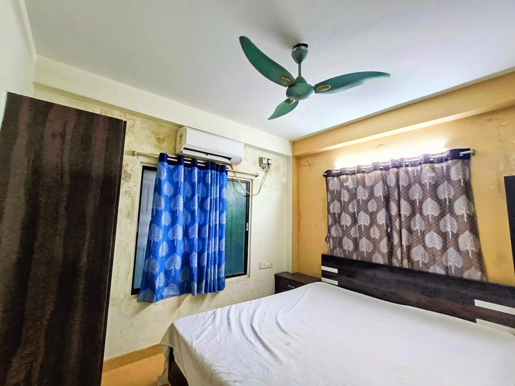 Rest Inn Hotel Newtown Road Near Tata Medical Калькутта Экстерьер фото